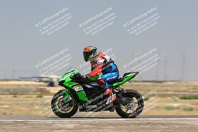 media/Aug-03-2025-TrackDaz (Sun) [[bf4a71acf9]]/A Group/12pm (Wheelie Bump)/